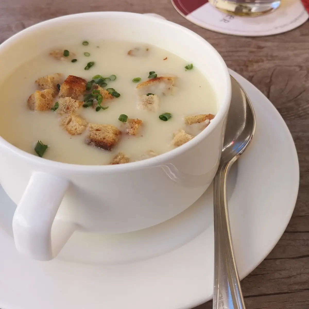 Knoblauchcremsuppe