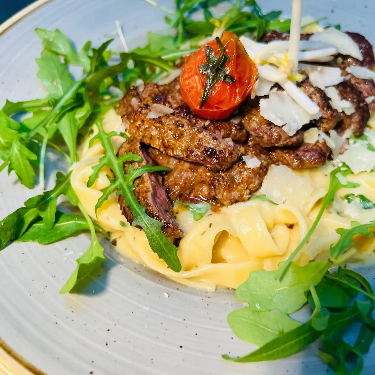 Tagliatelle Con Filetto Di Manzo