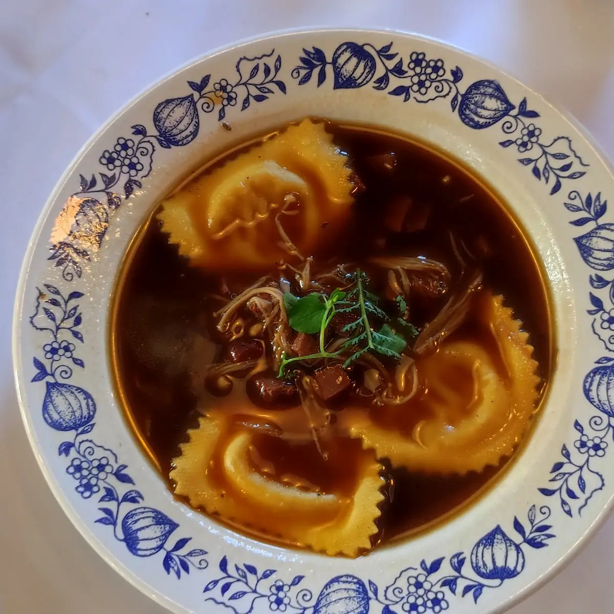 Gansl Ramen Mit Trüffel Ravioli