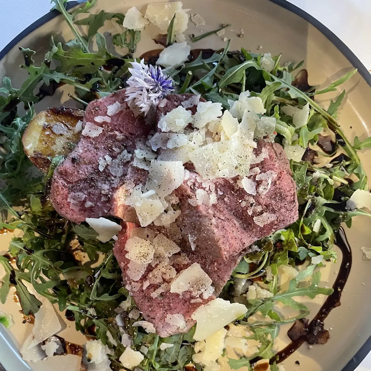 Tagliata Mit Ruccola