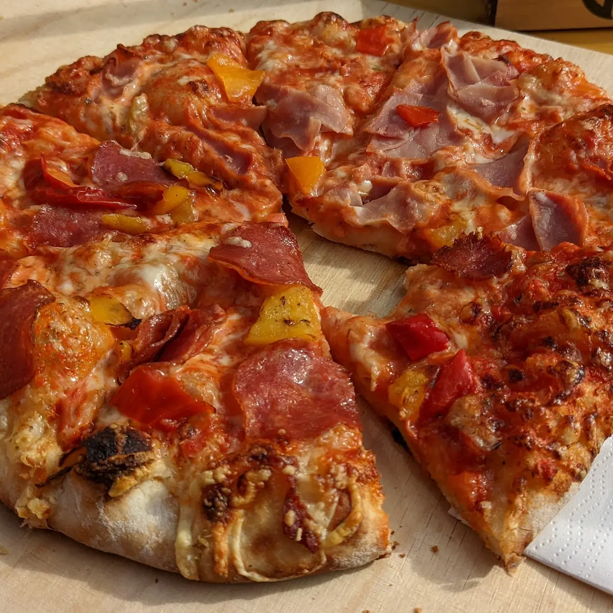 Hauspizza