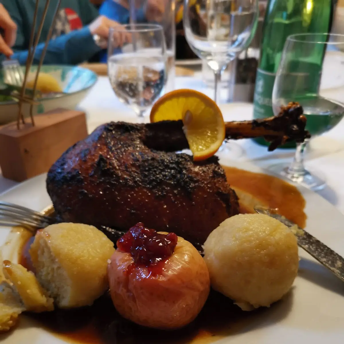 Gans Mit Knödel