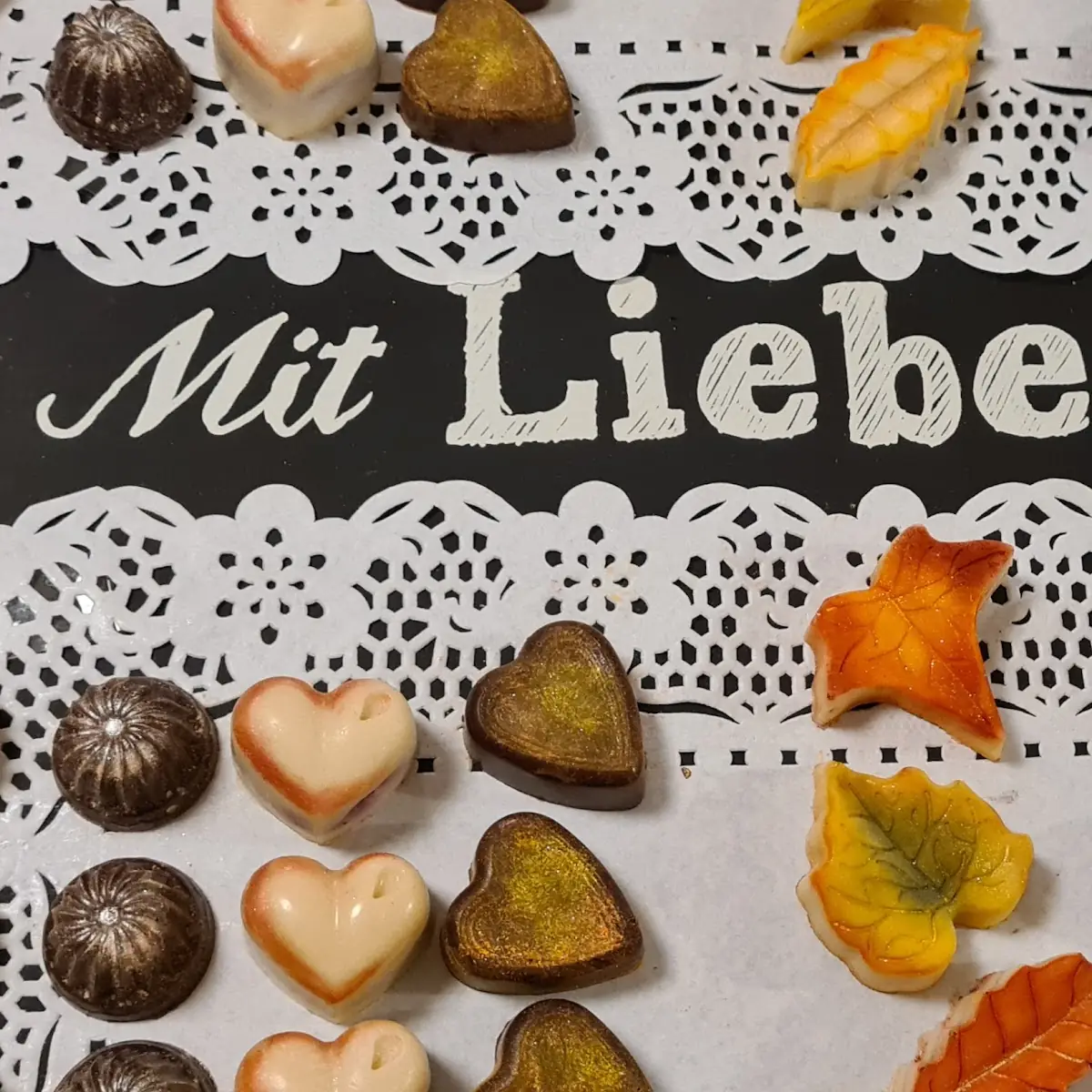 Hausgemachte Pralinen