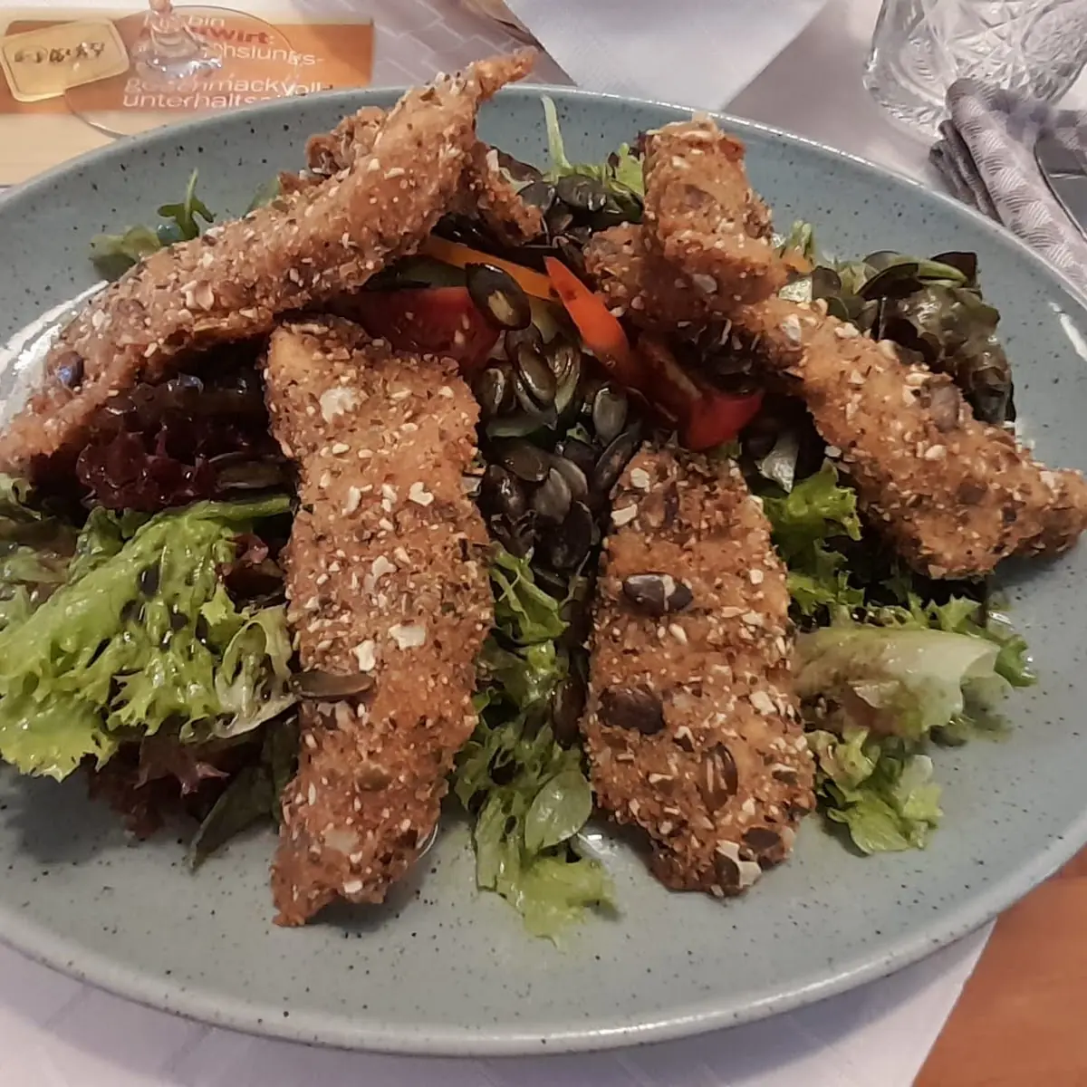 Steirischer Backhendlsalat