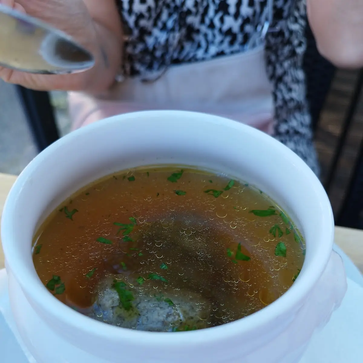 Leberknödelsuppe