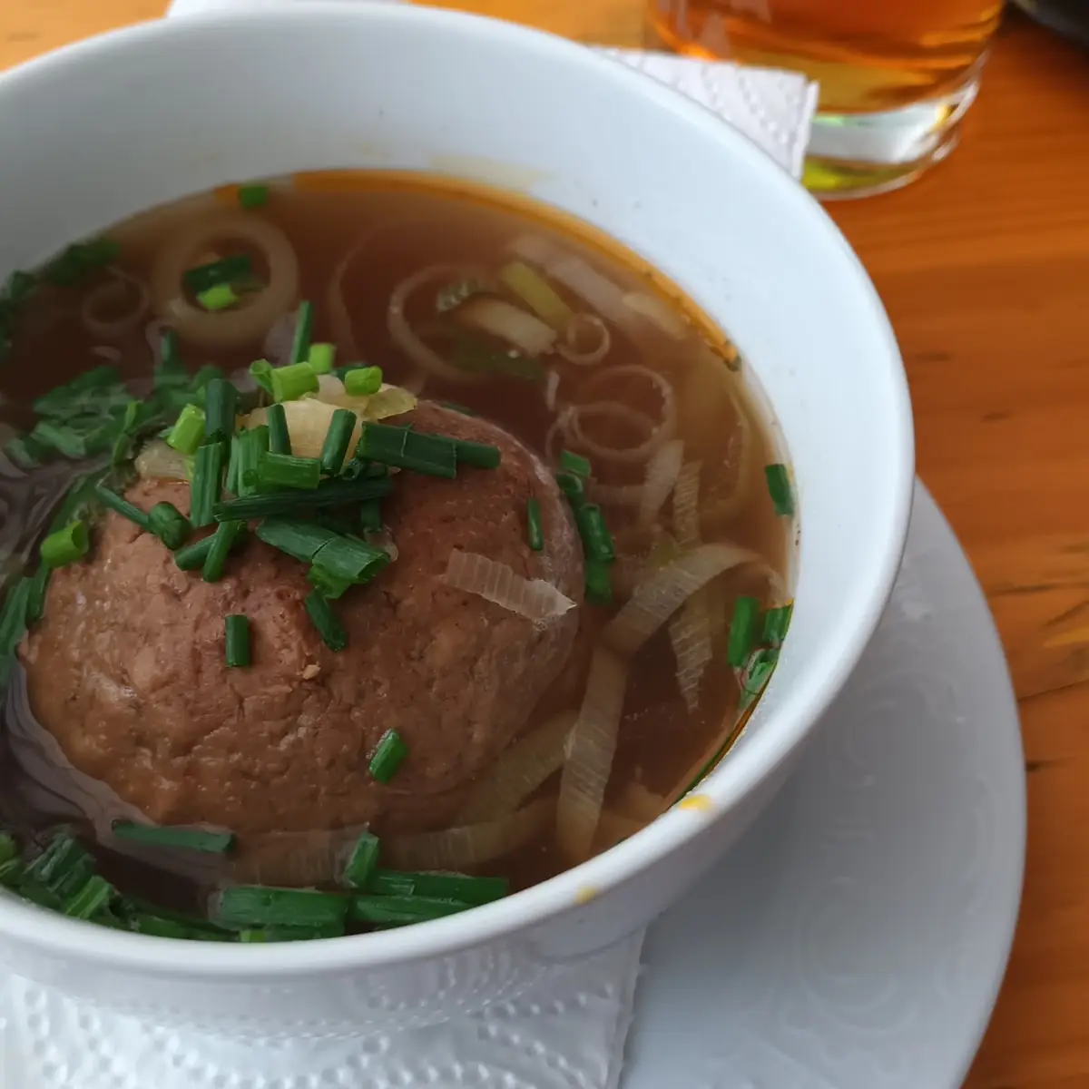 Leberknödelsuppe