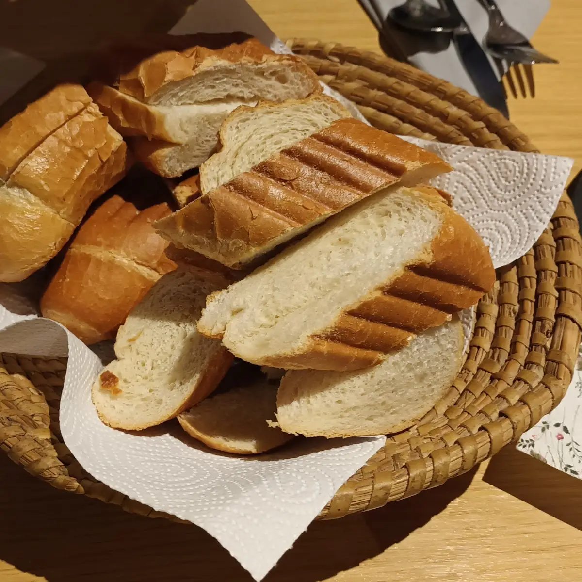 Weißbrot Für Die Soße