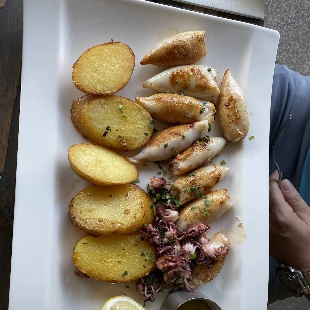 Gefüllte Calamari Mit Polentascheiben