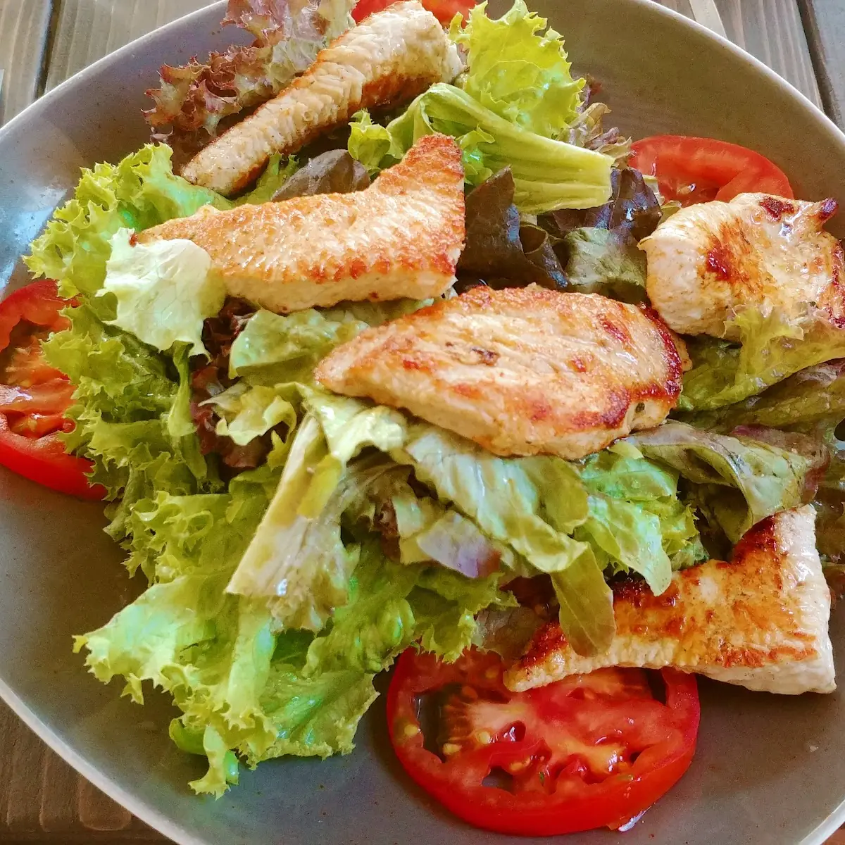 Hühnerstreifen Salat