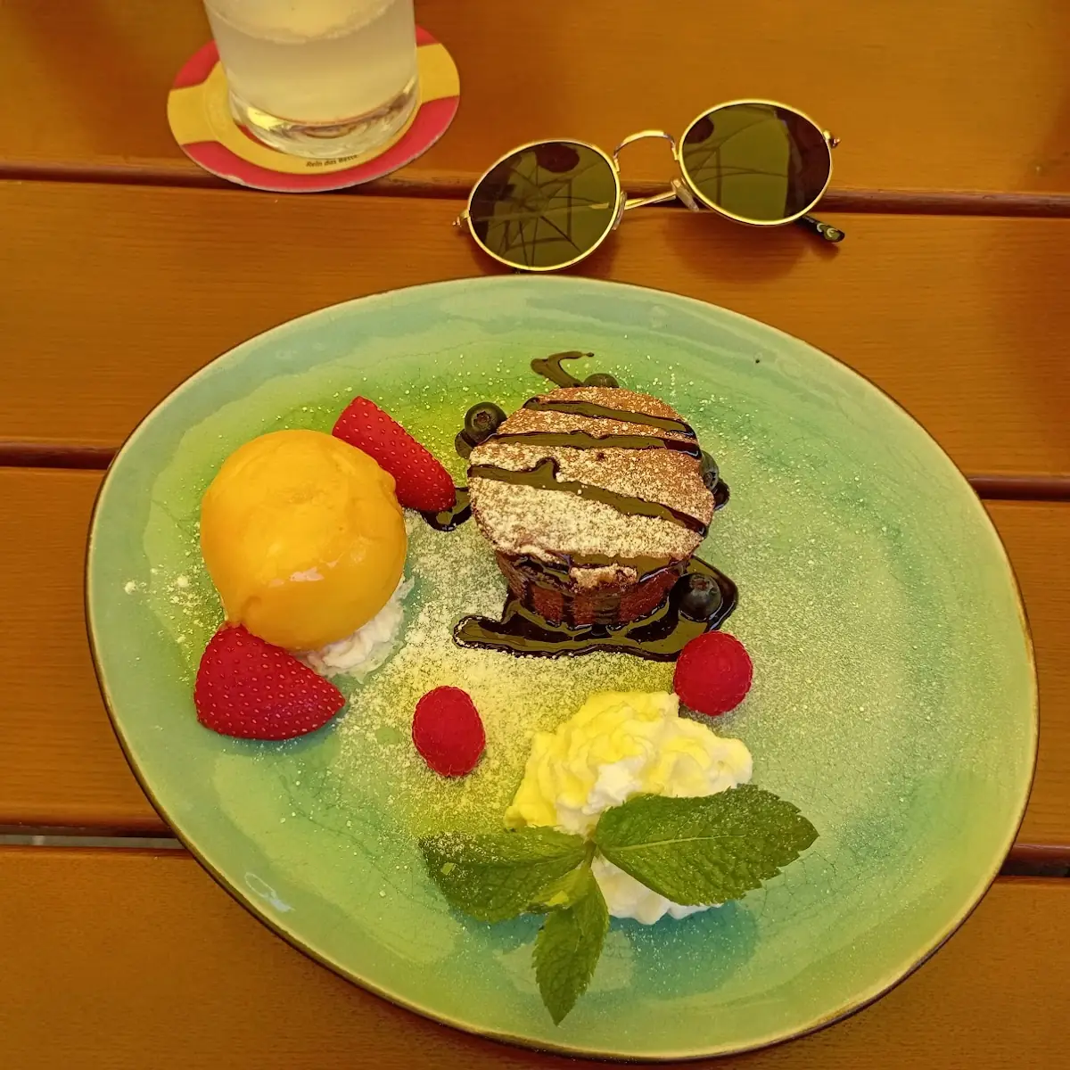 Kuchen Mit Mango Eis