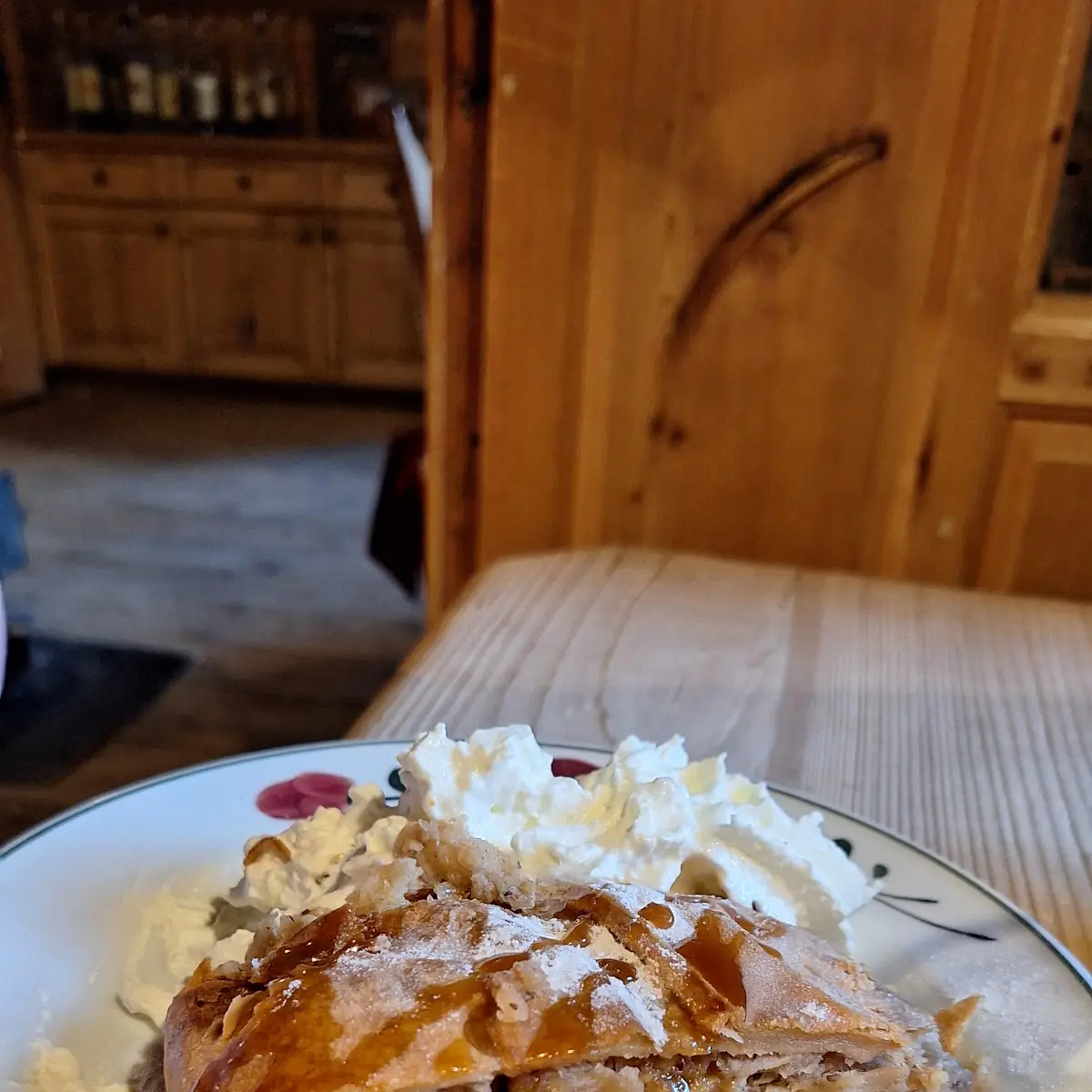 Apfelstrudel