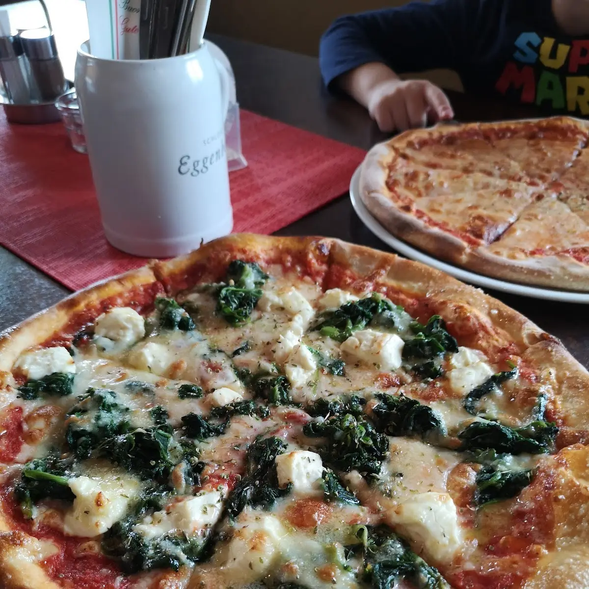 Spinatpizza Mit Käse
