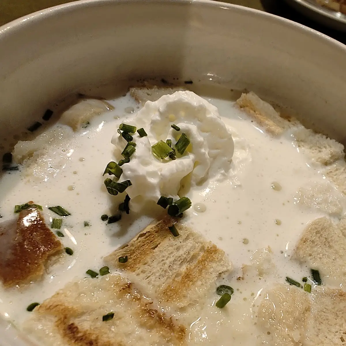 Knoblauchcremesuppe