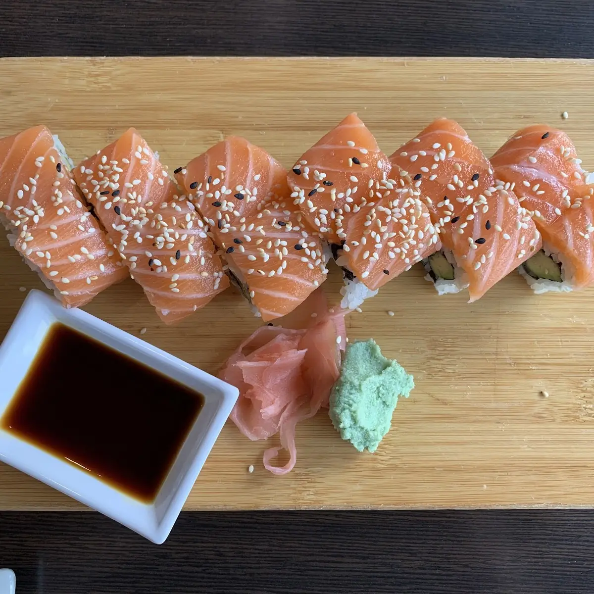 Lachs Sesam Maki