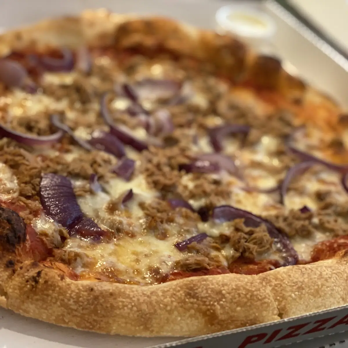 Pizza Tonno
