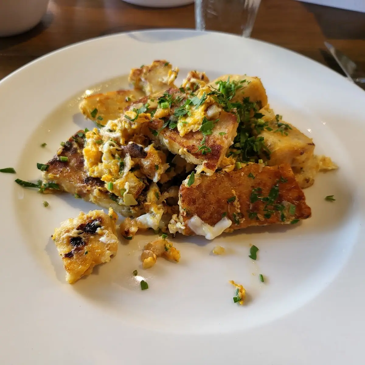 Knödel Med Ägg