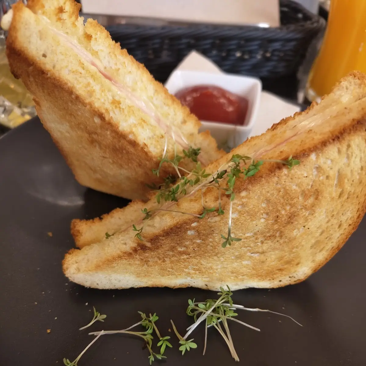 Schinken Käse Toast