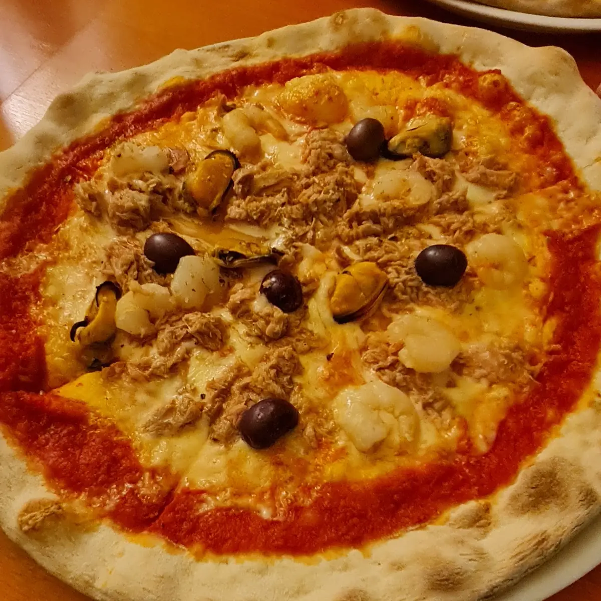 Pizza Frutti Di Mare