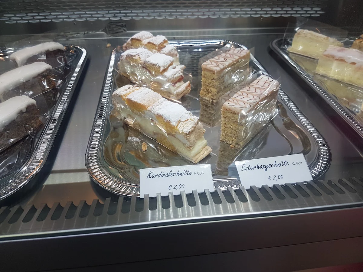 Esterhazyschnitte