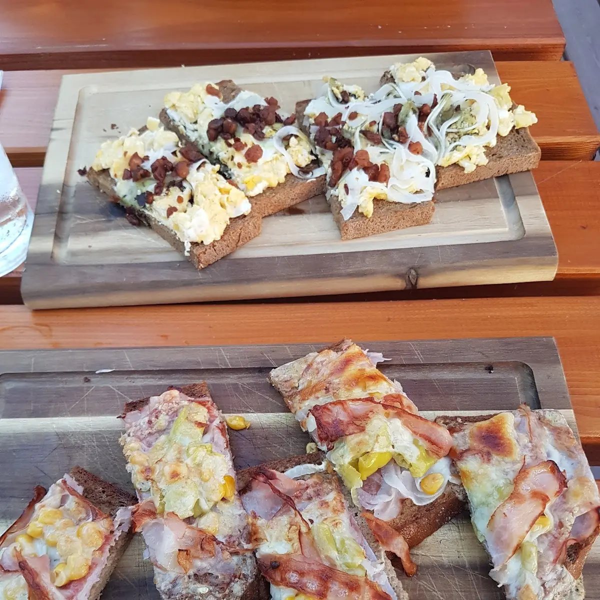 Hausbrot Und Eierspeisbrot