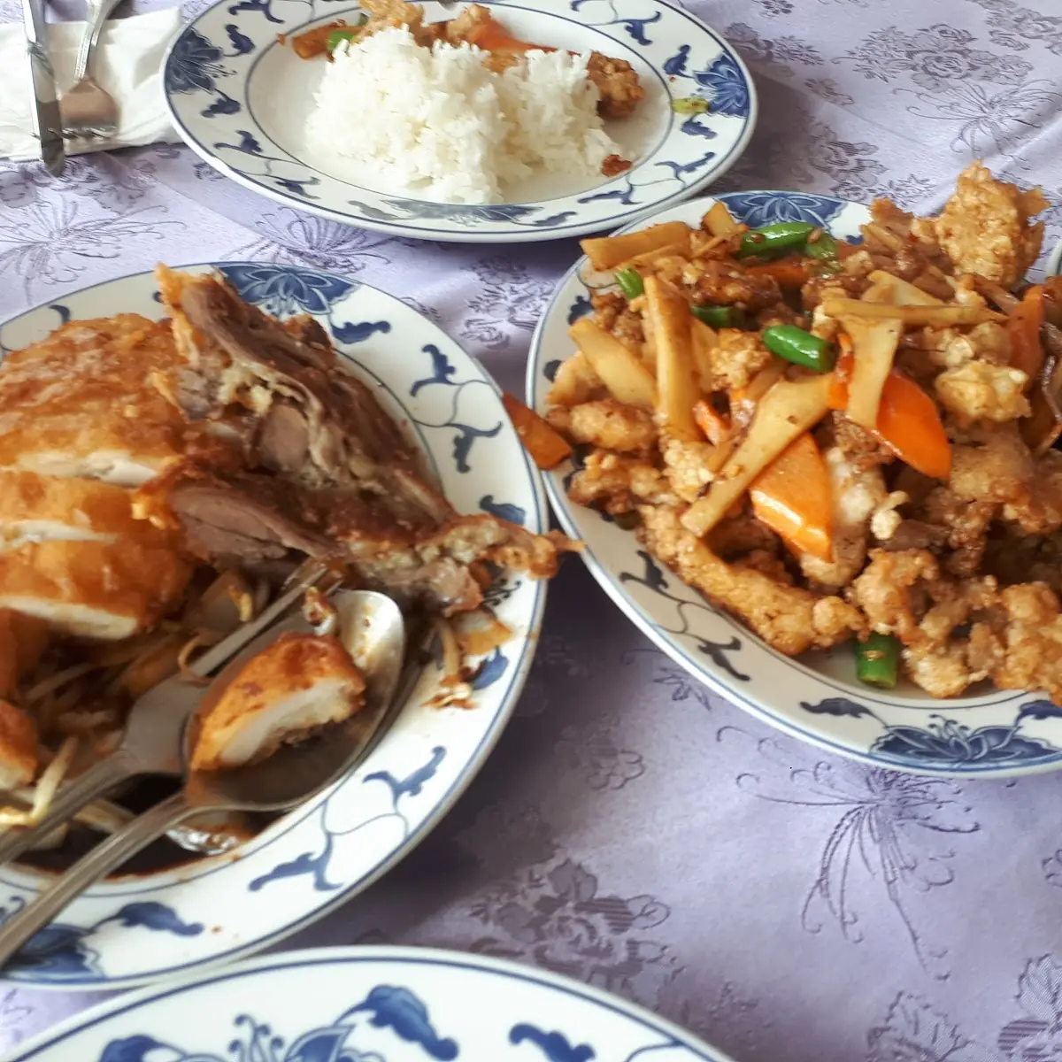 Ente Knusprig Und Hühnchen Im Teigmantel