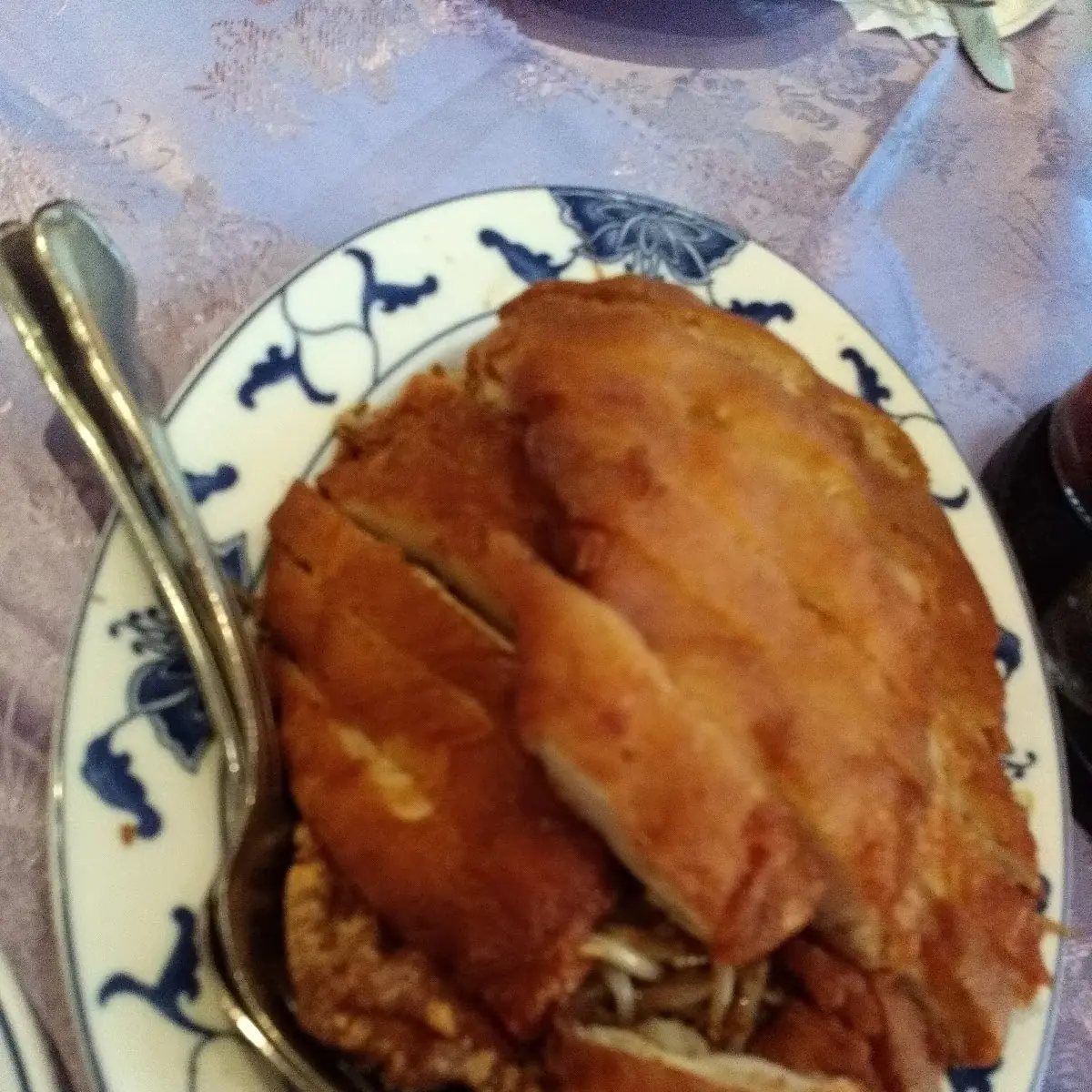 Fritiertes Hühnchen Mit Gemüse