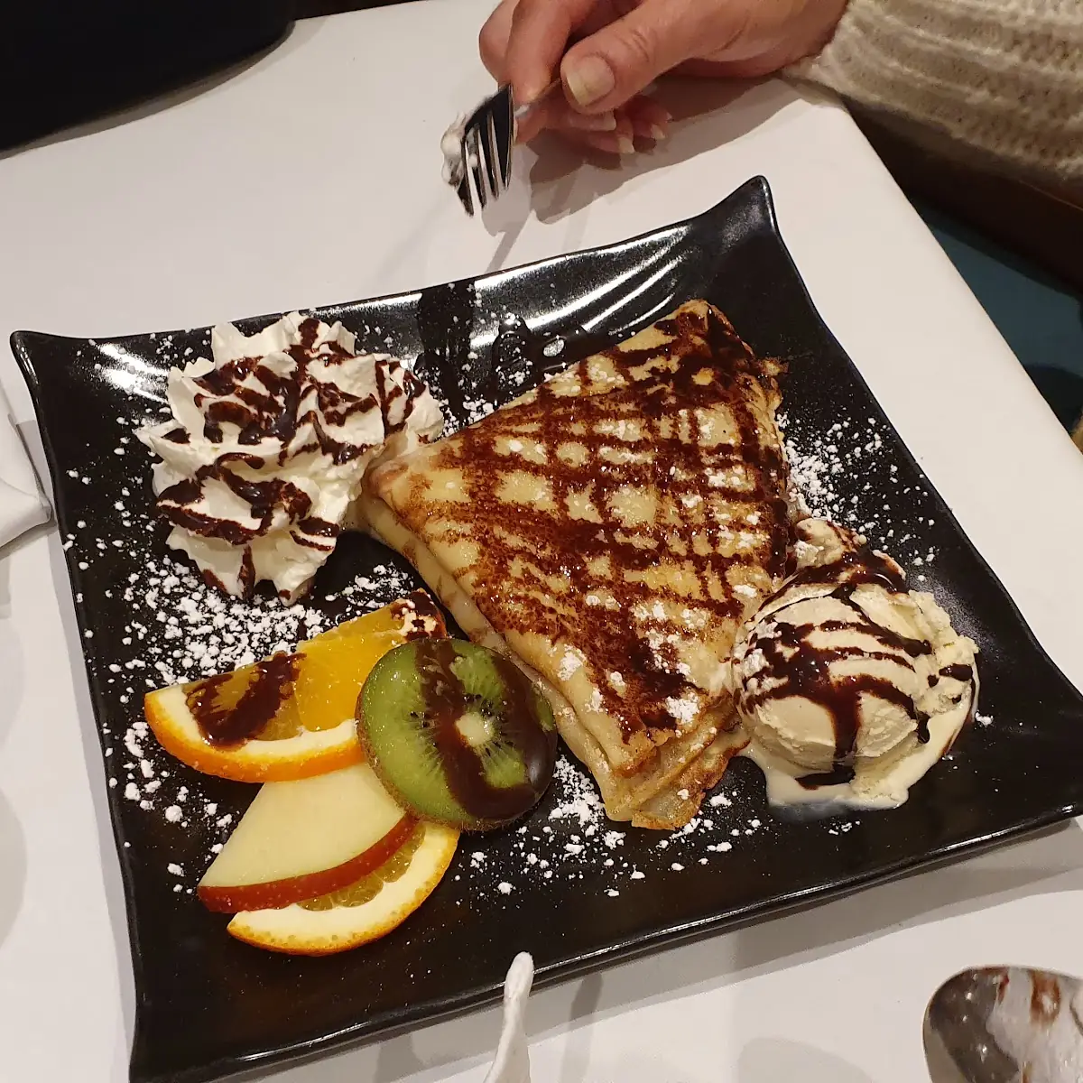 Palatschinke Mit Eis
