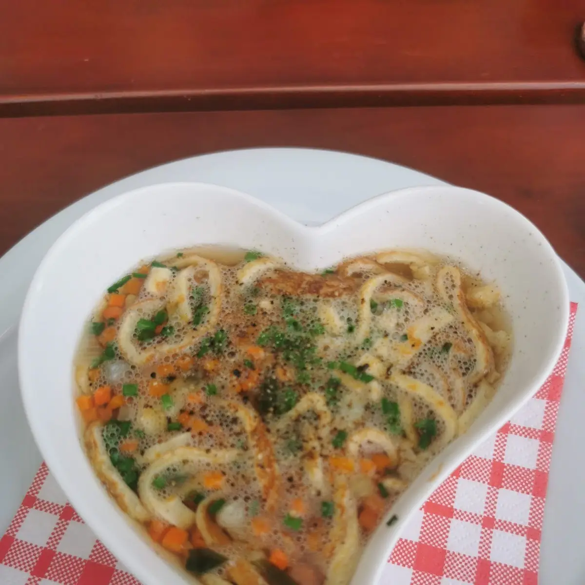 Pfannkuchensuppe