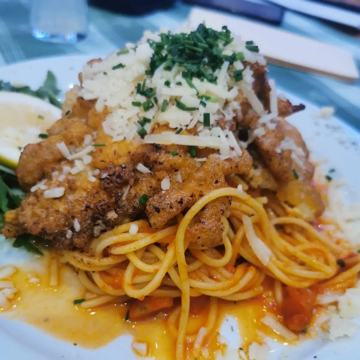Kalbsschnitzel Mit Spaghetti