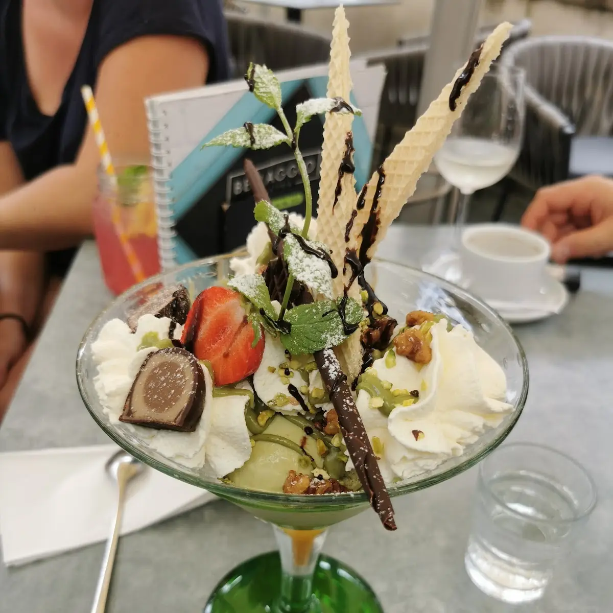 Früchte Joghurt Traum Ananas