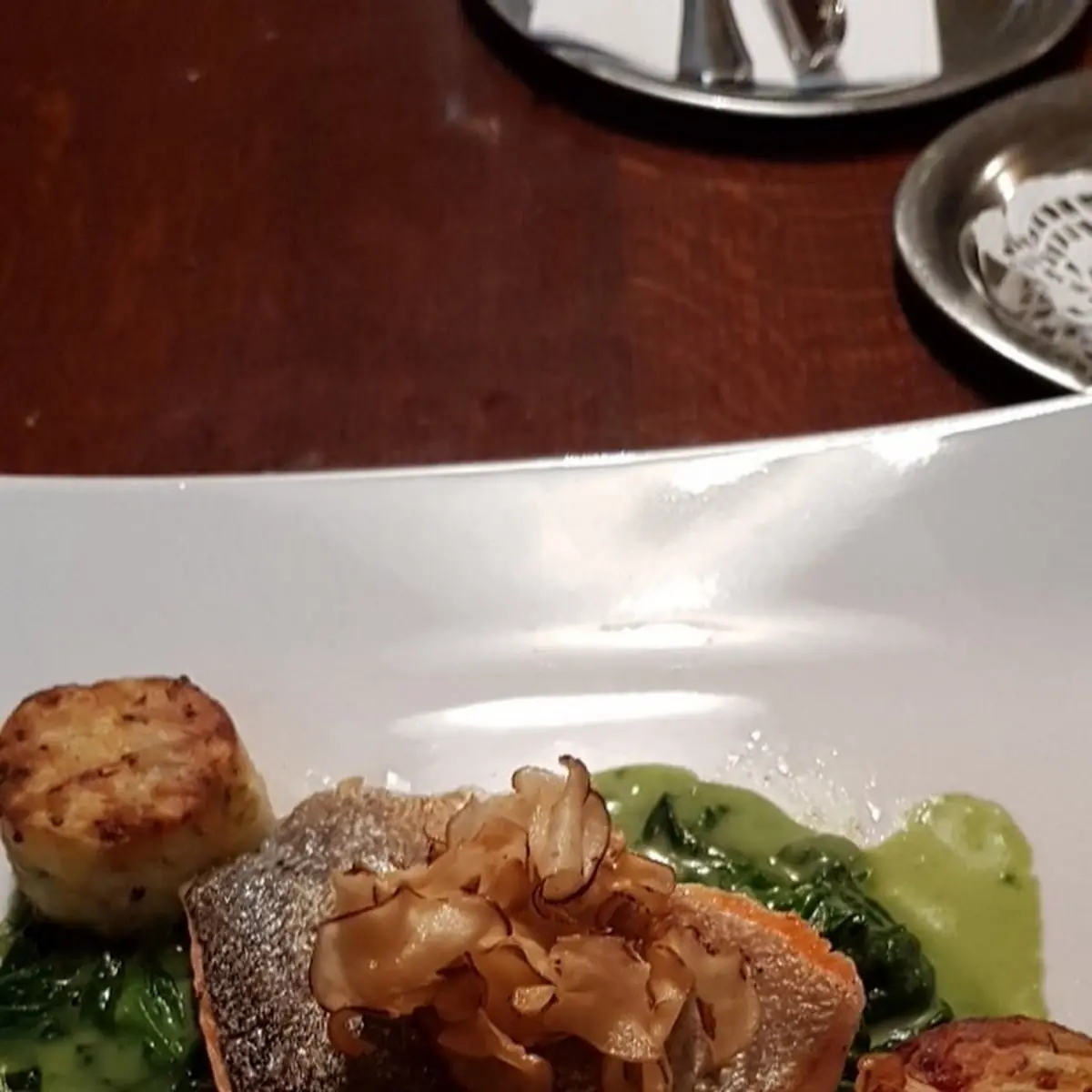 Kochsalat Mit Saiblingsfilet Und Kartoffelecken