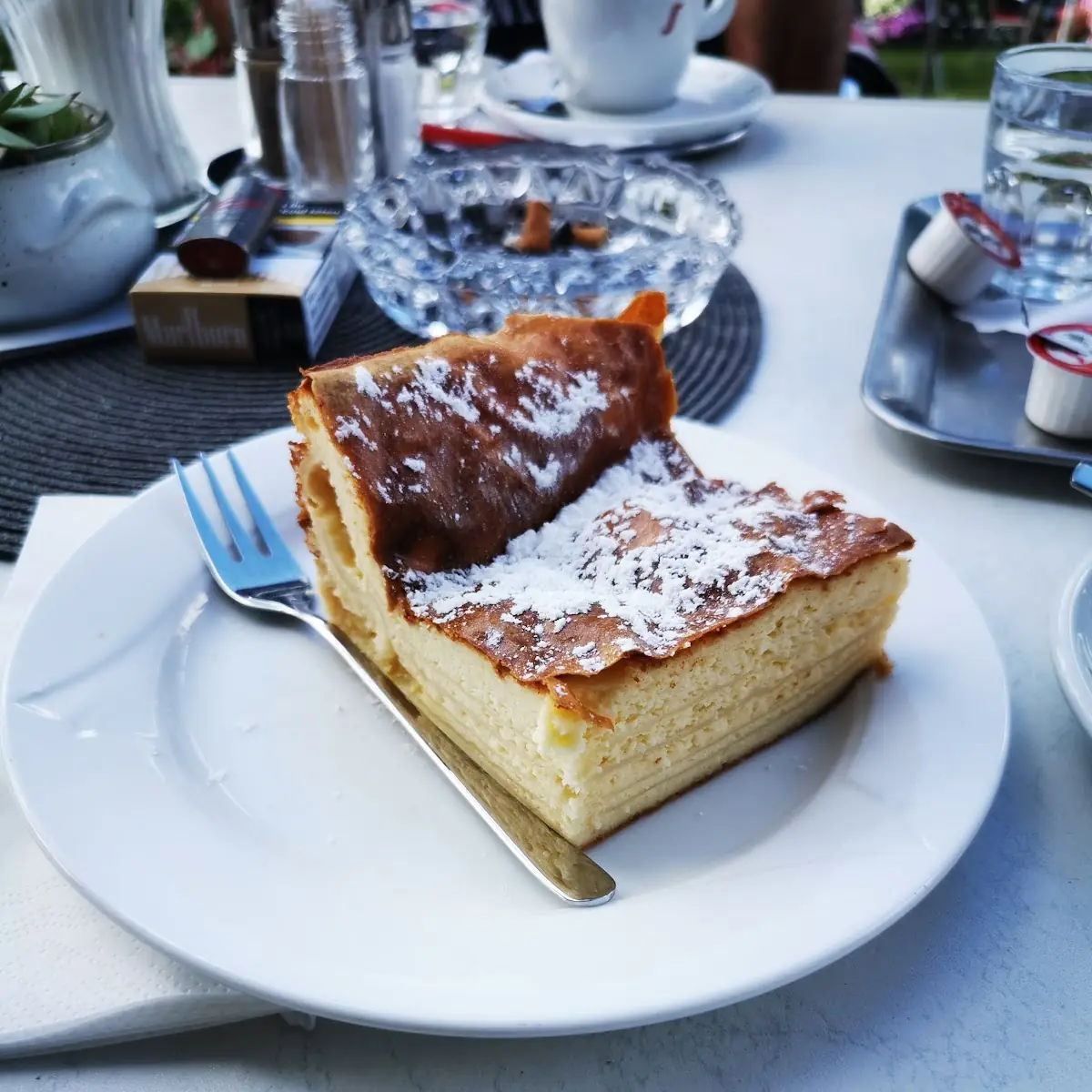 Topfenstrudel