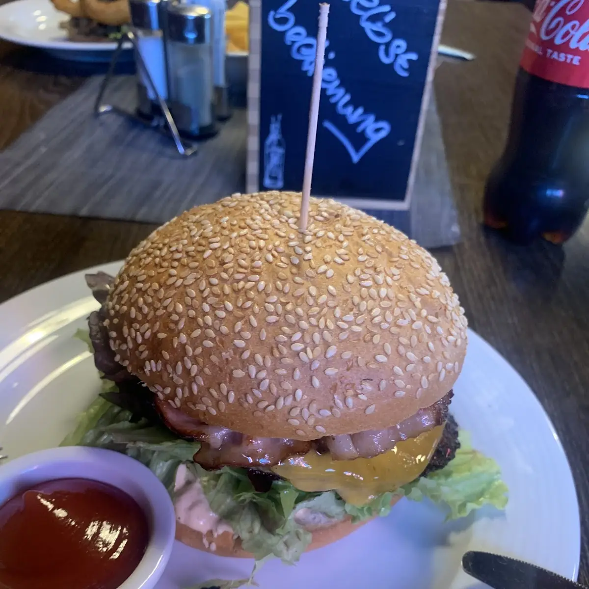 Cheeseburger Vollkorn Bun