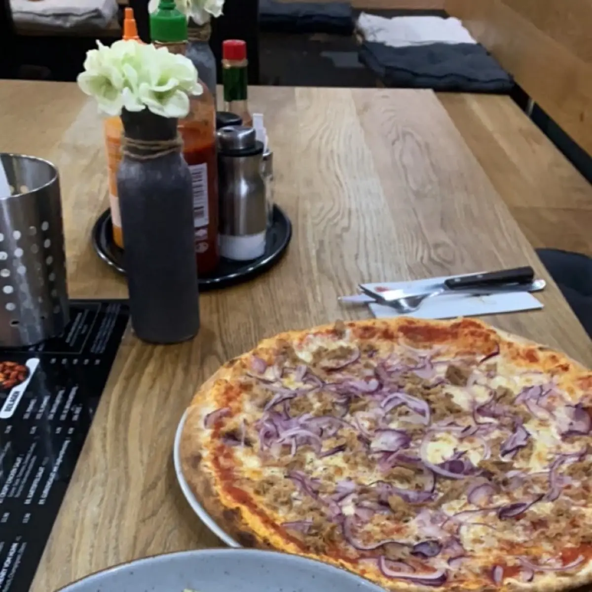 Pizza Tonno