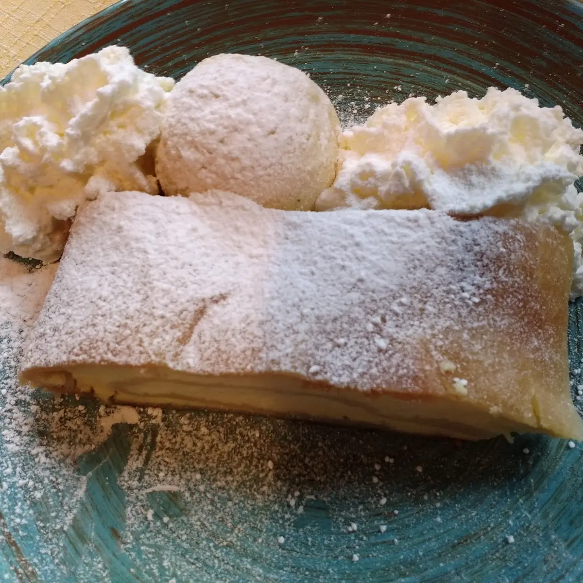 Quark Strudel