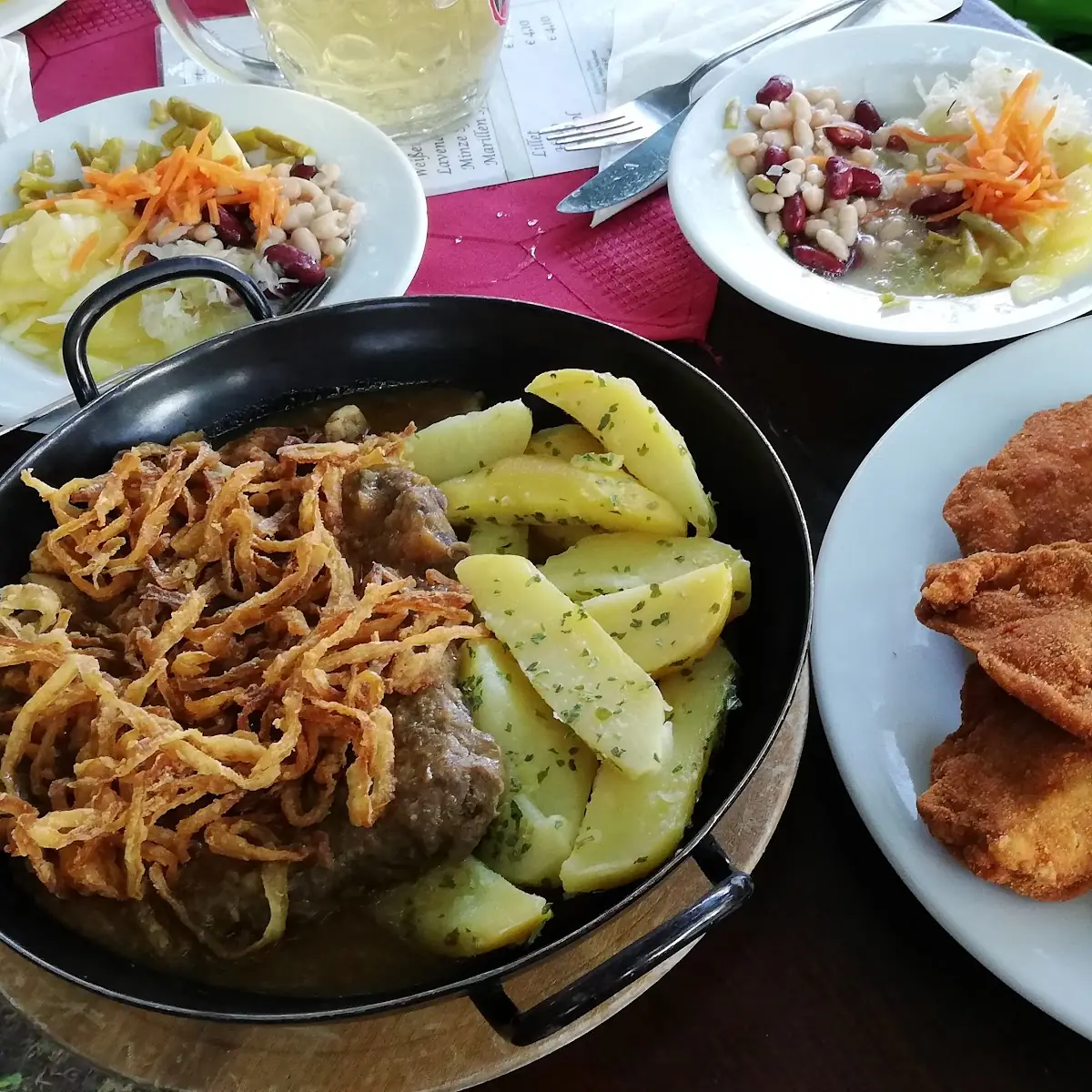 Zwiebelrostbraten Backhendl