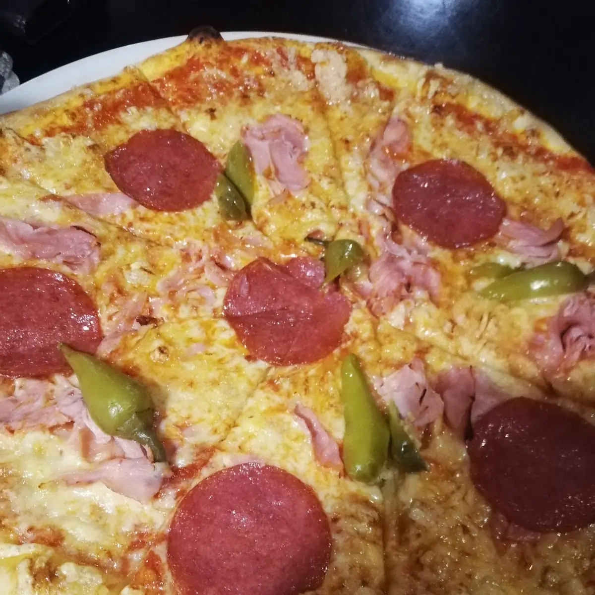 Pizza Calabrese