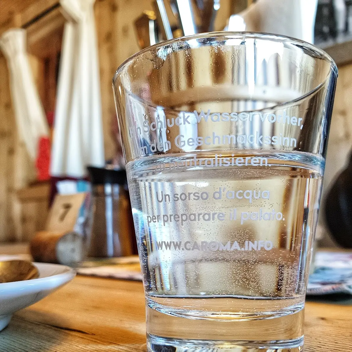 Wasser Still