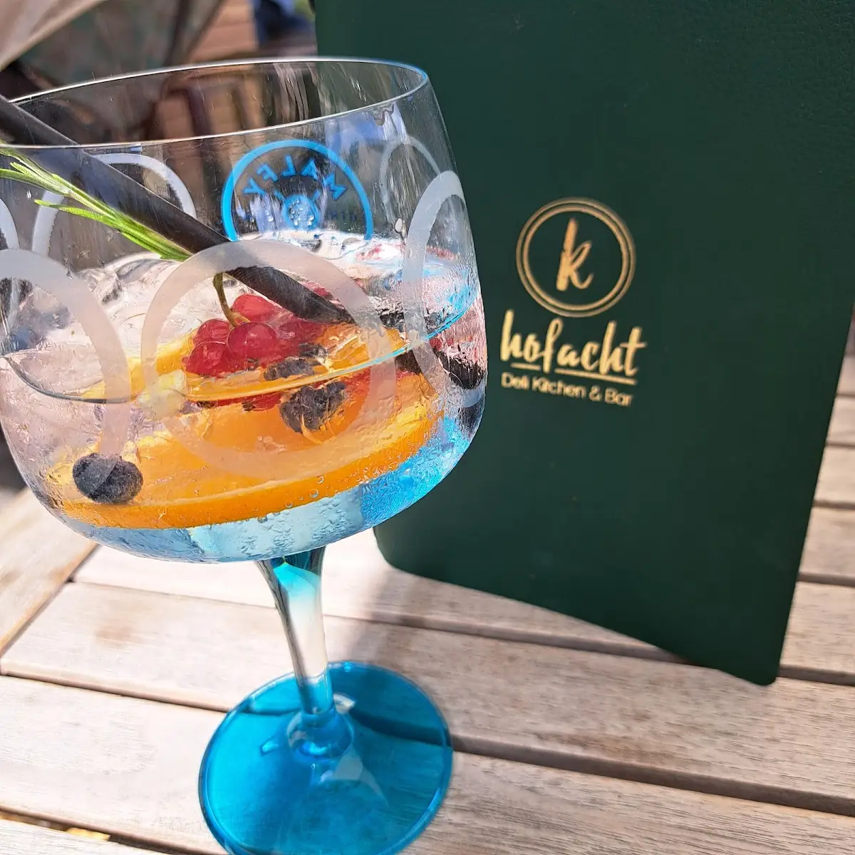 Malvi Pink Gin Tonic