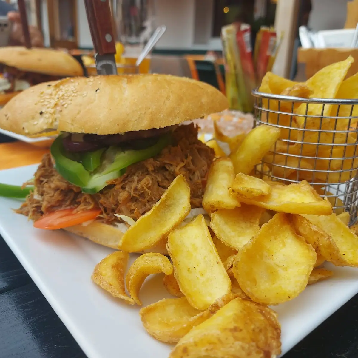 Pulled Pork Burger