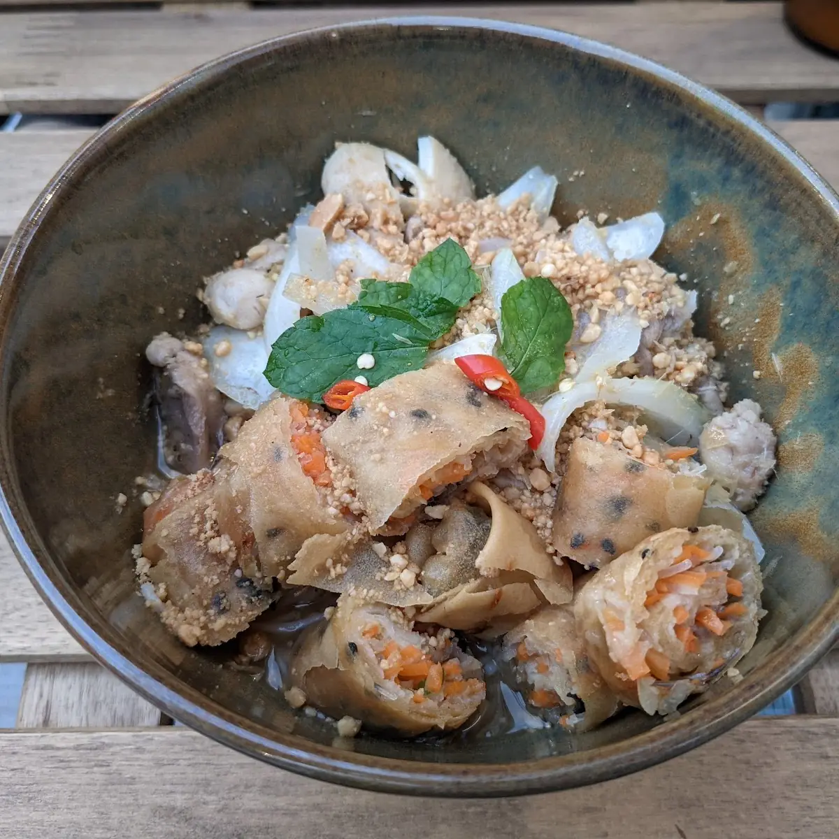 Bun Cha Gio Huhn
