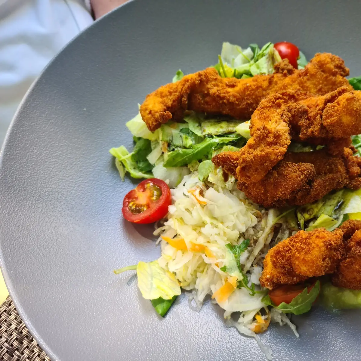 Backhendl Salat