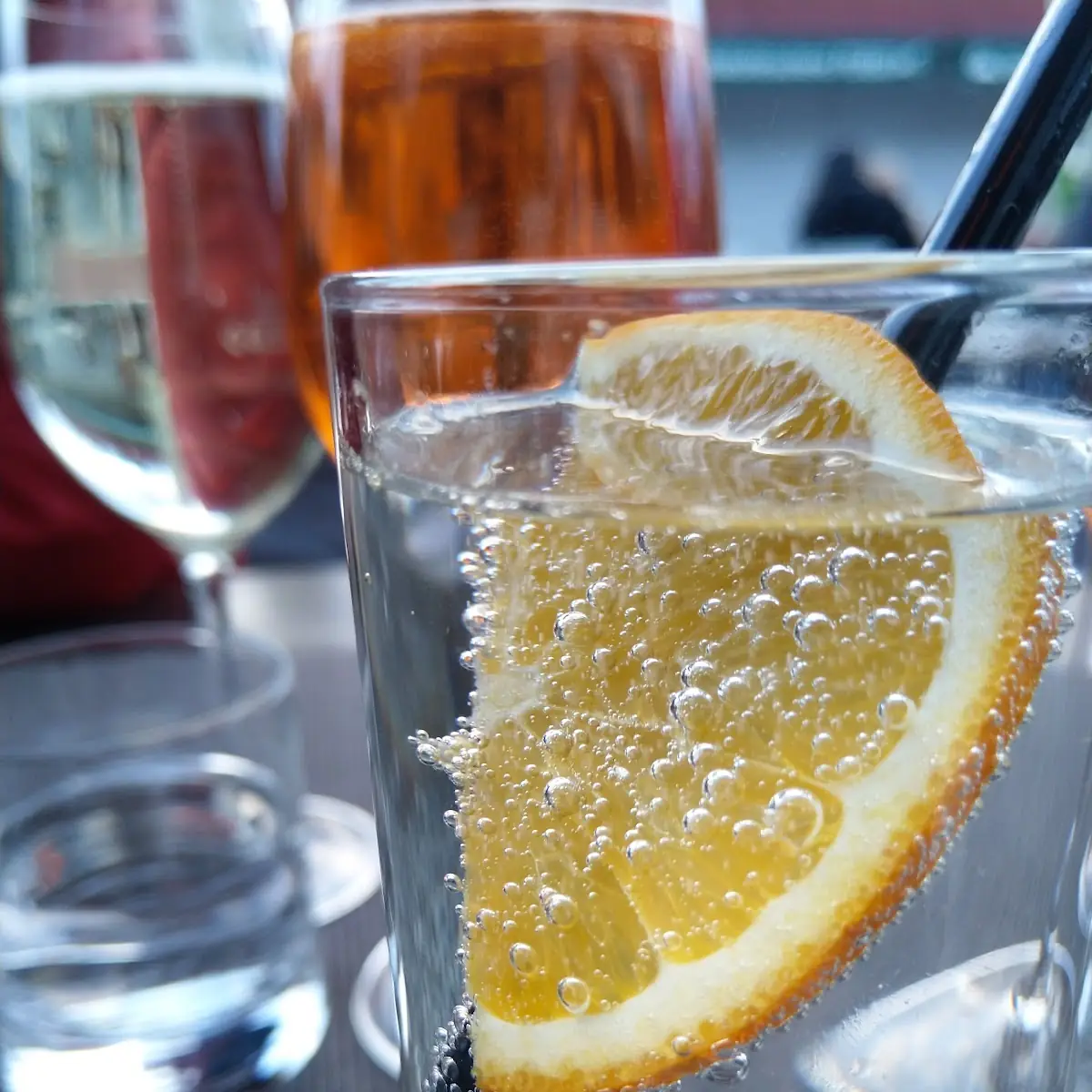 Holunder Saft Gespritzt