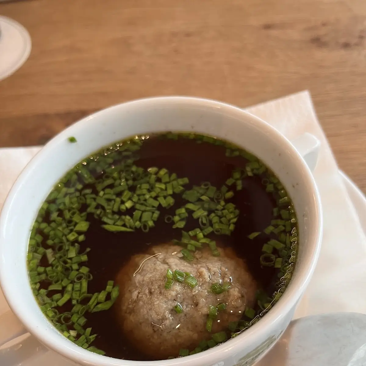 Leberknödelsuppe