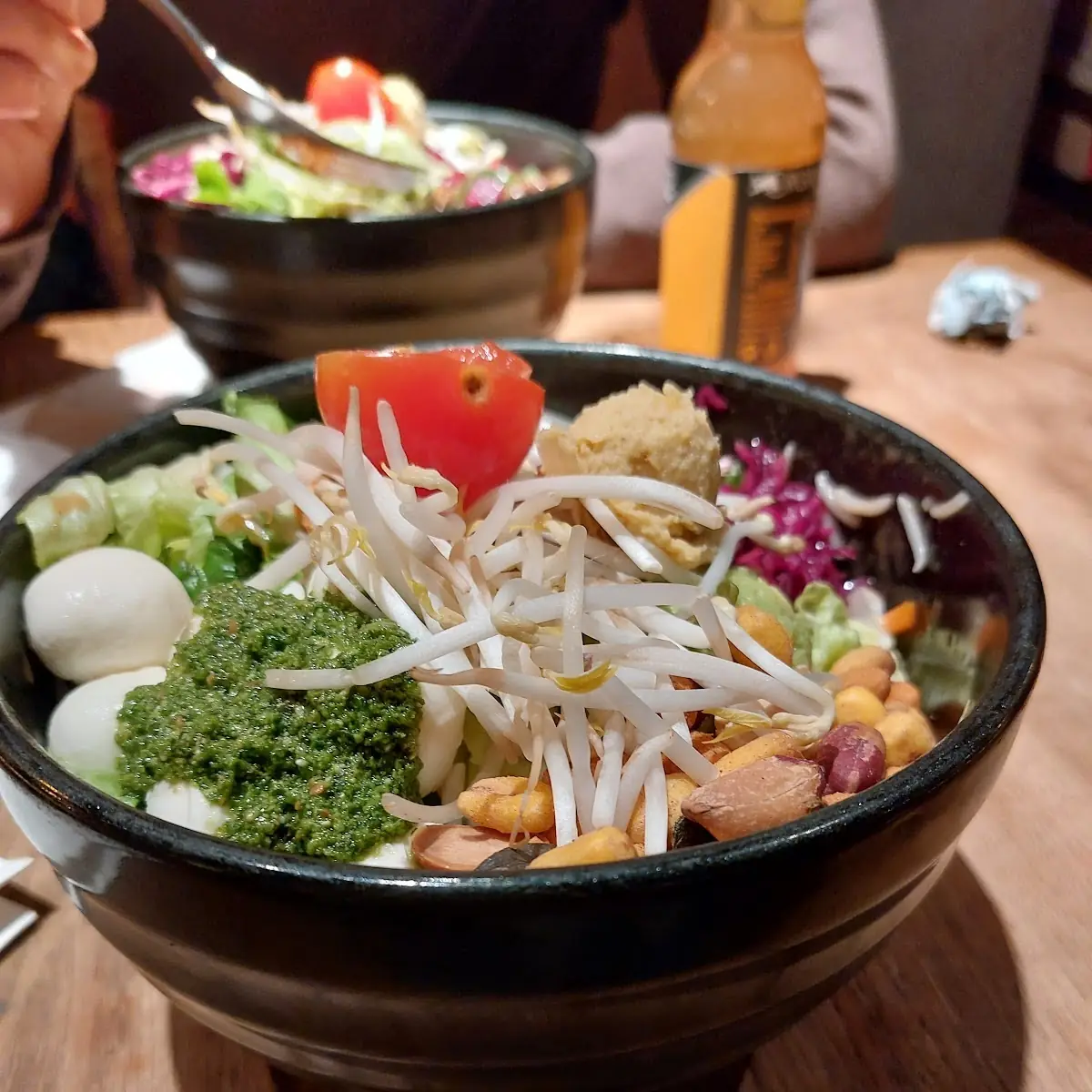 Avocado-Mozzarella Bowl