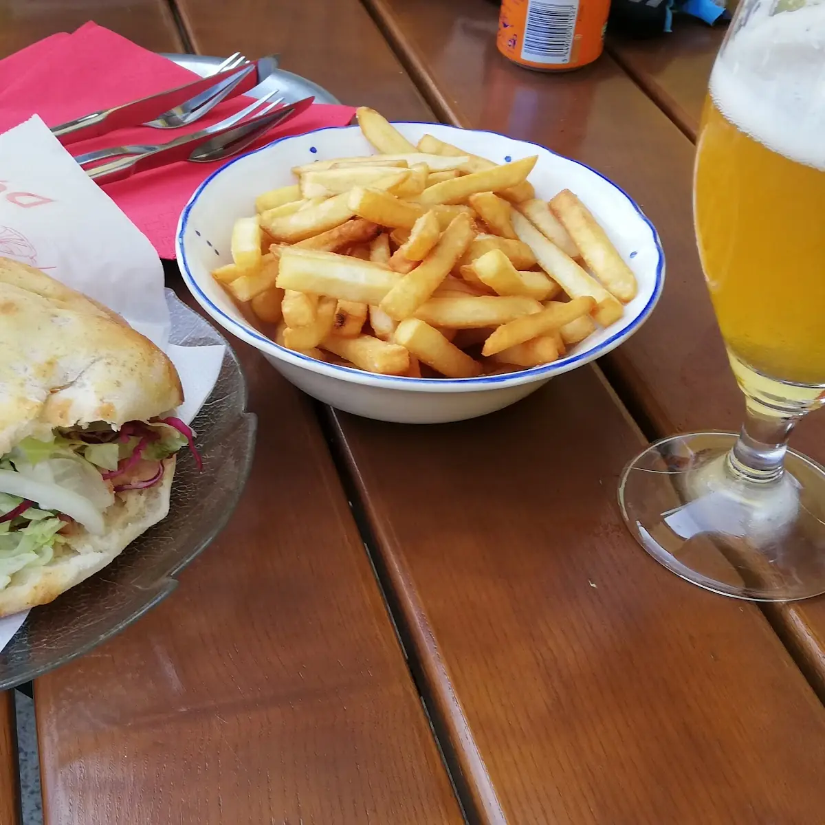 Spitzen Burger Mit Pommes