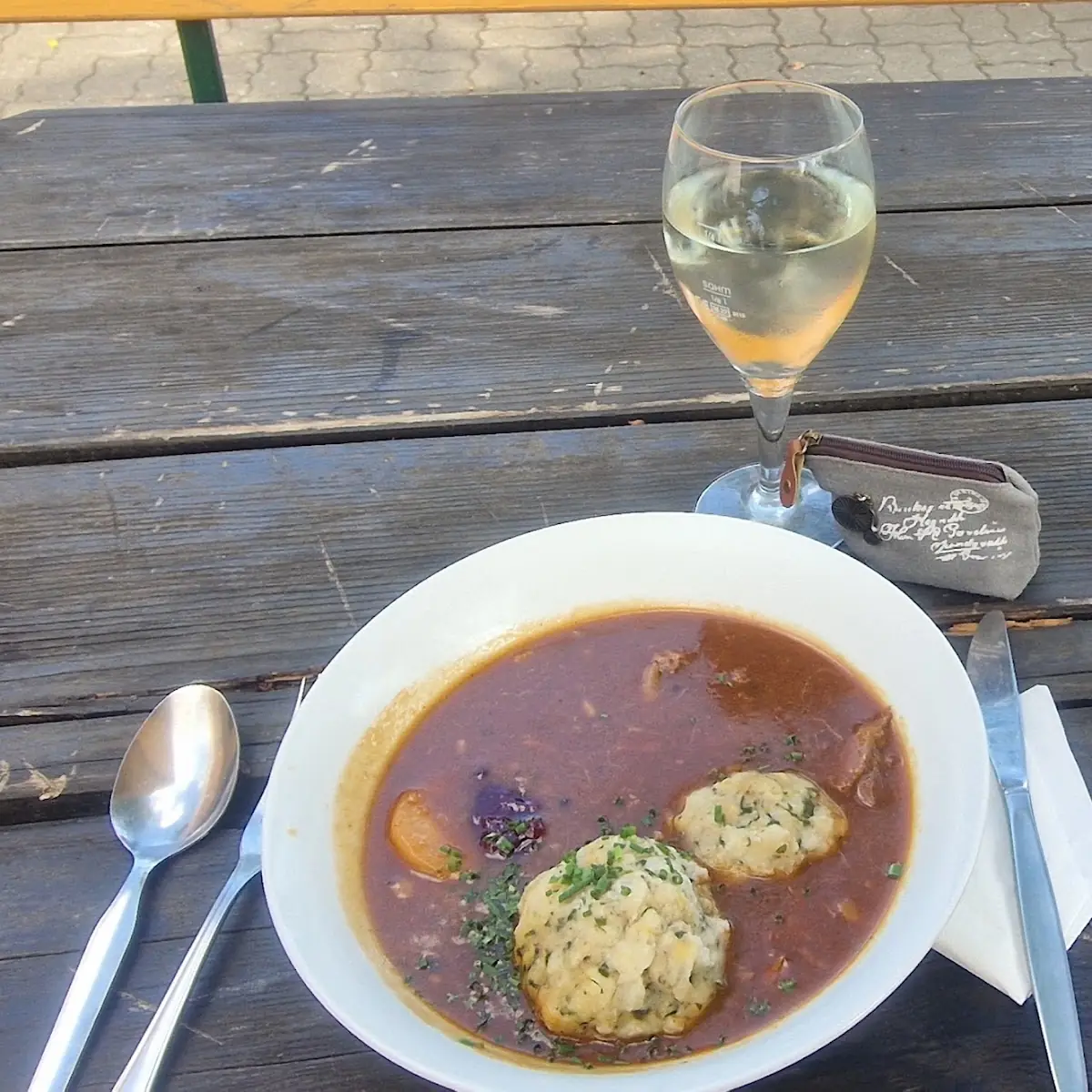 Wildgulasch Suppe