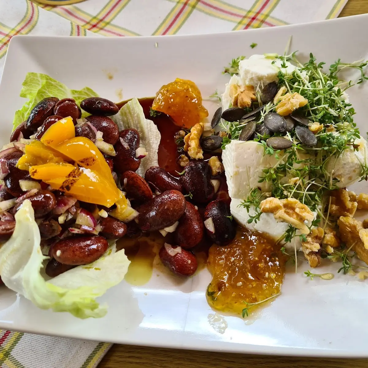Ziegenkäse Mit Käferbohnen