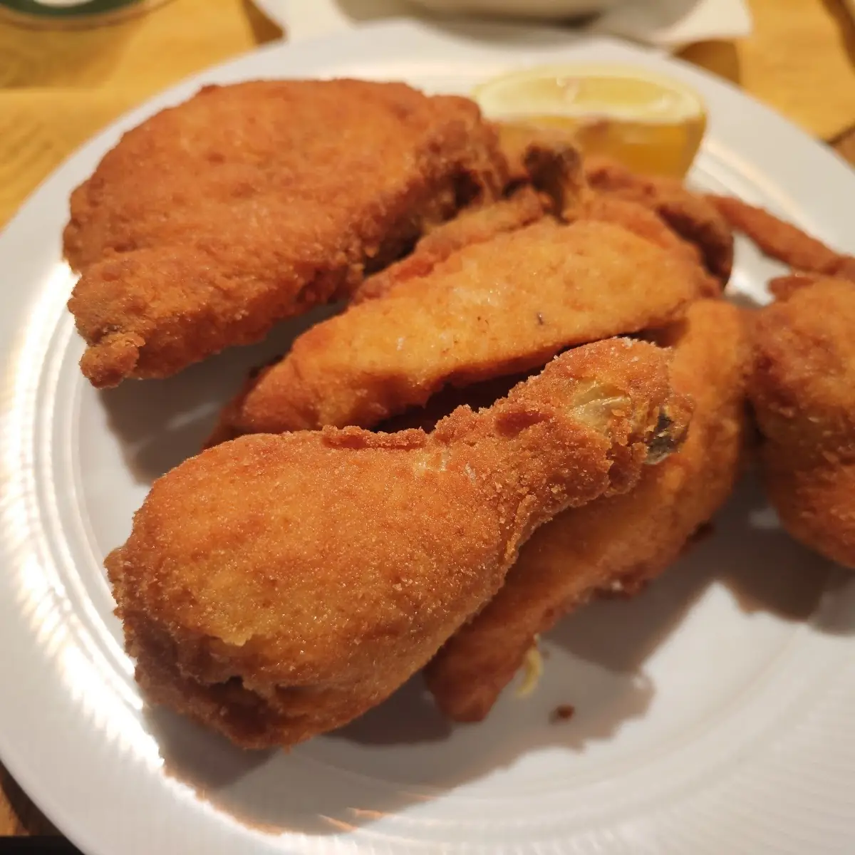 Backhendl Mit Erdäpfelsalat