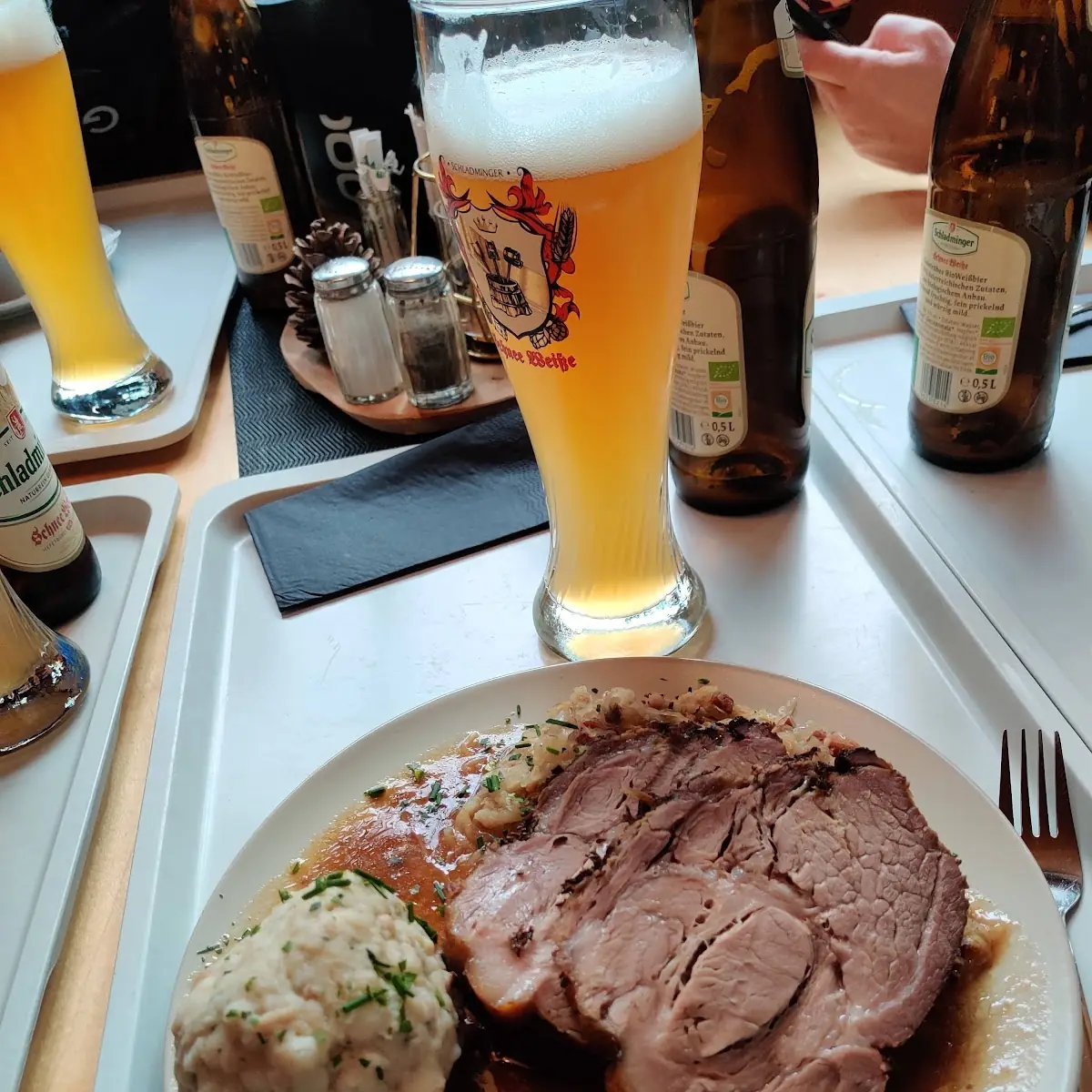 Schweinebraten Mit Sauerkraut